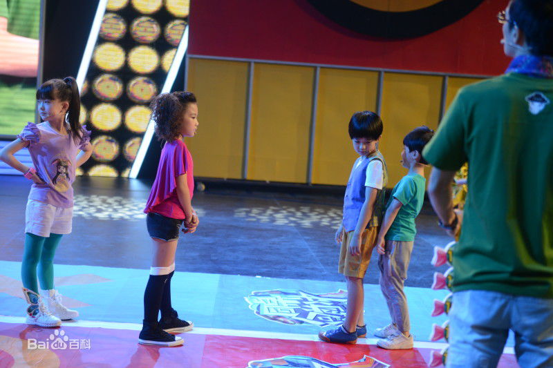 石悦安鑫(Anson)同桌向前冲性感图片壁纸