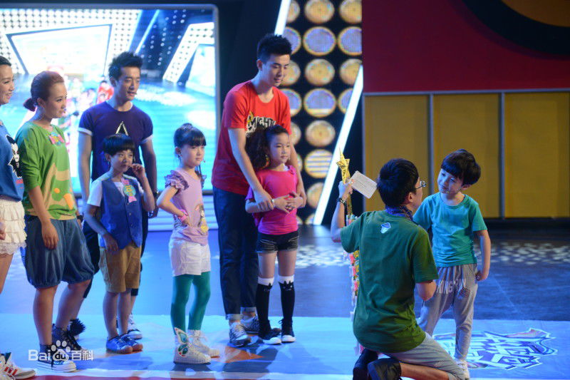 石悦安鑫(Anson)同桌向前冲性感图片壁纸