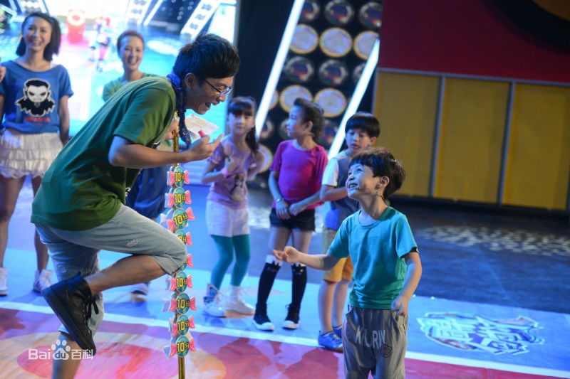 石悦安鑫(Anson)同桌向前冲性感图片壁纸