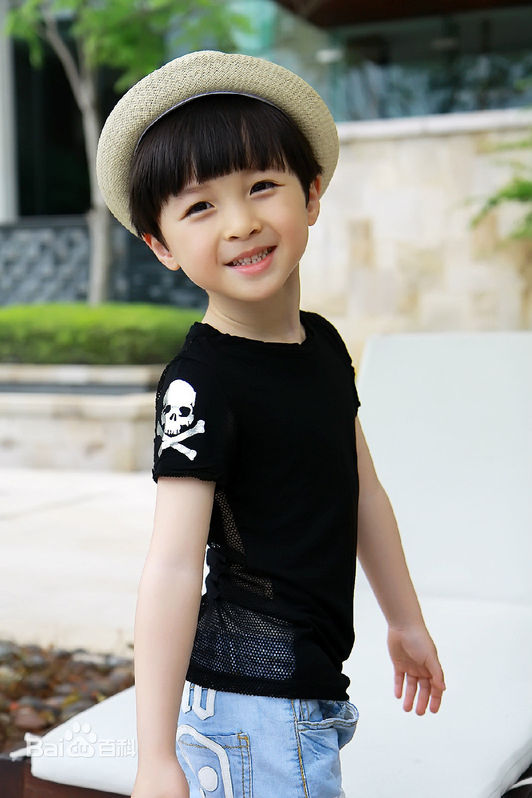 石悦安鑫(Anson)童装代言图册