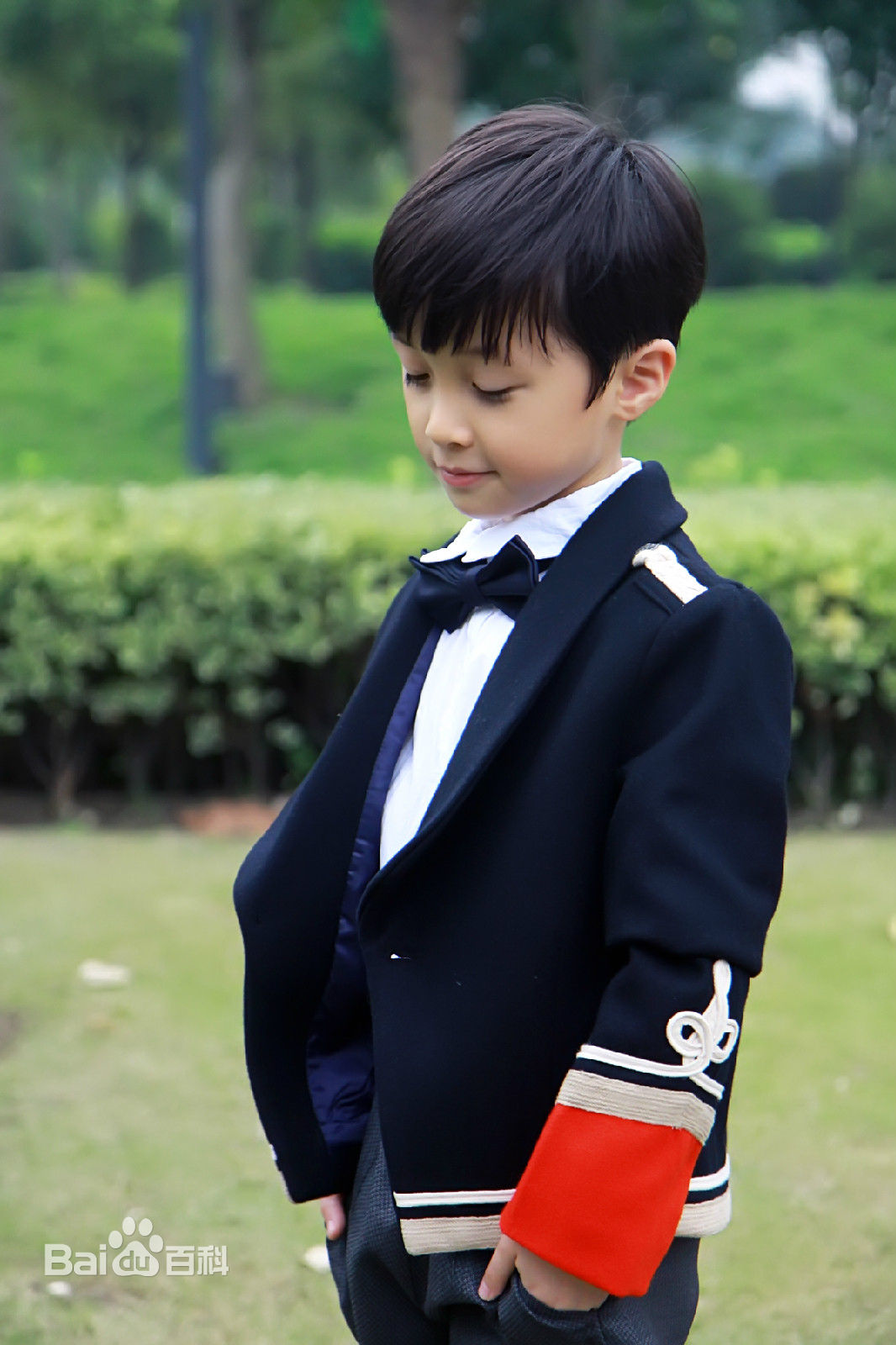 石悦安鑫(Anson)童装代言图册