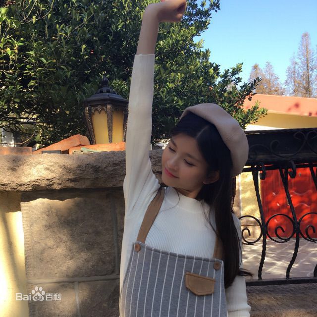 林思意(Sissi)在《食神归来》饰苏静瑶中的