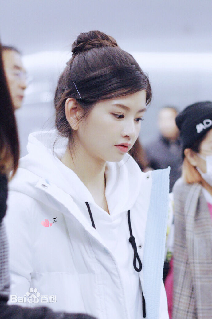 林思意(Sissi)机场接送机前后照片