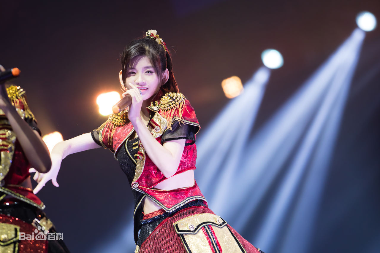 最新林思意(Sissi)在《比翼齐飞》第三届总选举20160730中的壁纸