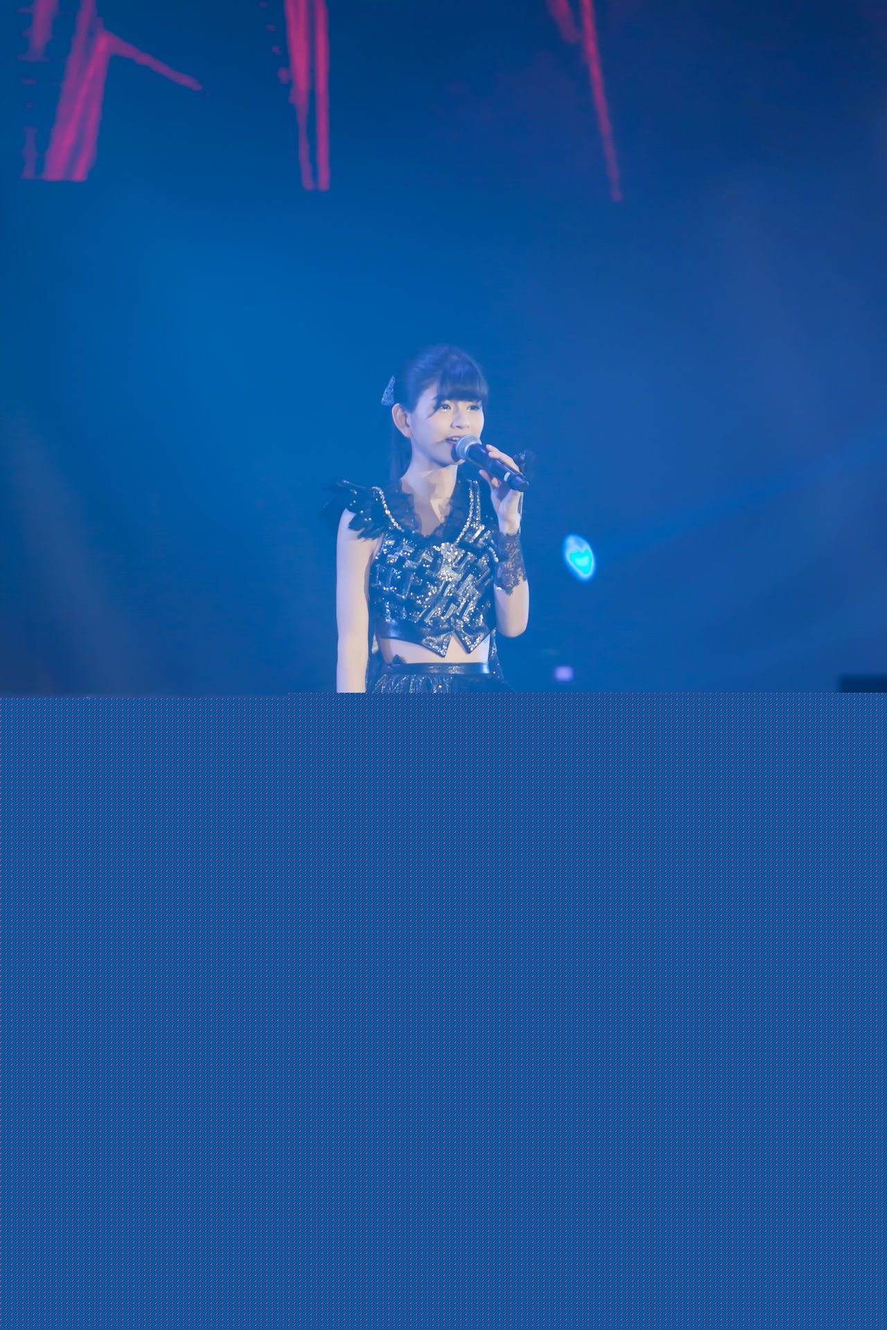 林思意(Sissi)2016第二届REQUEST TIME 30 演唱会性感图片图集