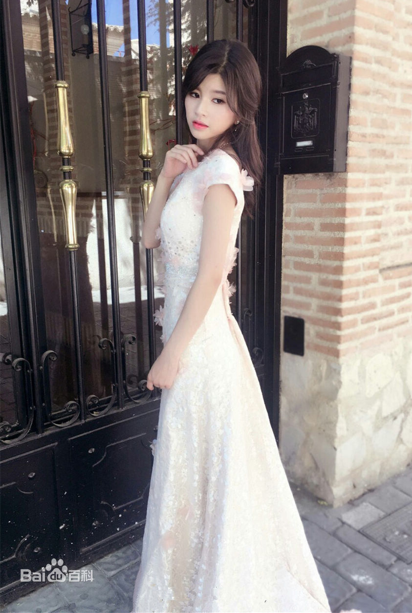 精选林思意(Sissi)