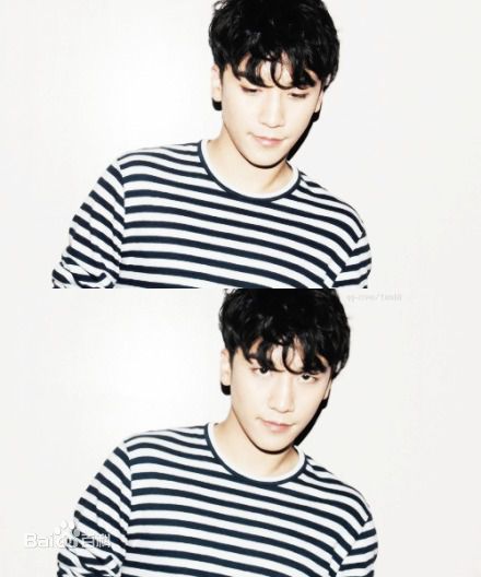 李胜贤（李昇炫）(/Lee Seung-hyun/Victory/V.I)胜利生活照相册