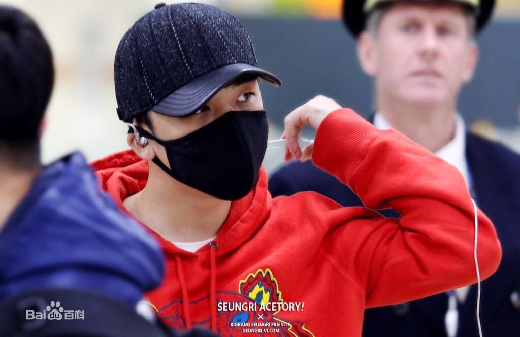 李胜贤（李昇炫）(/Lee Seung-hyun/Victory/V.I)胜利车祸事件生活照相册