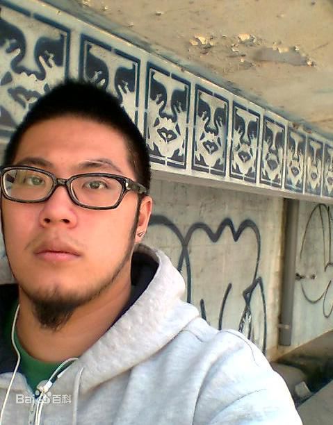 李伯恩(Born)生活照壁纸壁纸