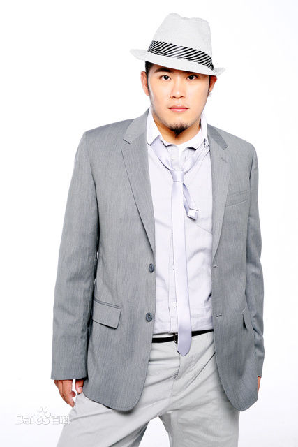 高清李伯恩(Born)图片