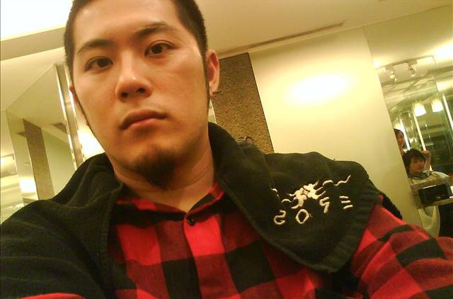 高清李伯恩(Born)图片