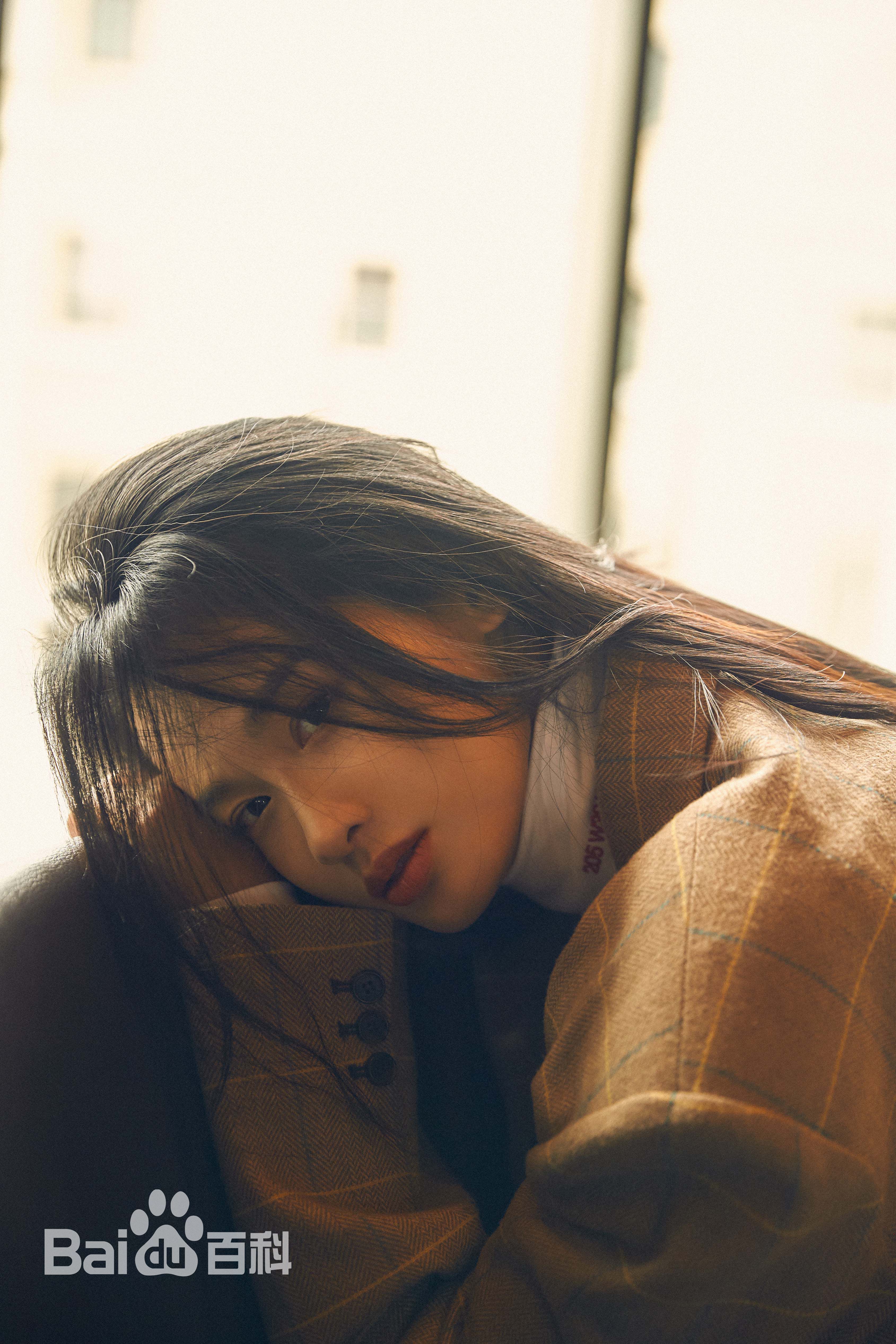 屈菁菁最新图集