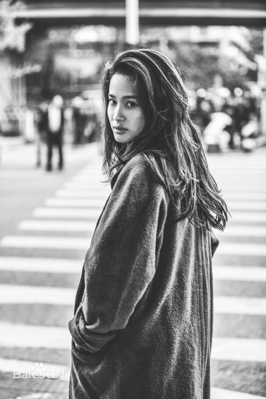 屈菁菁最新图集