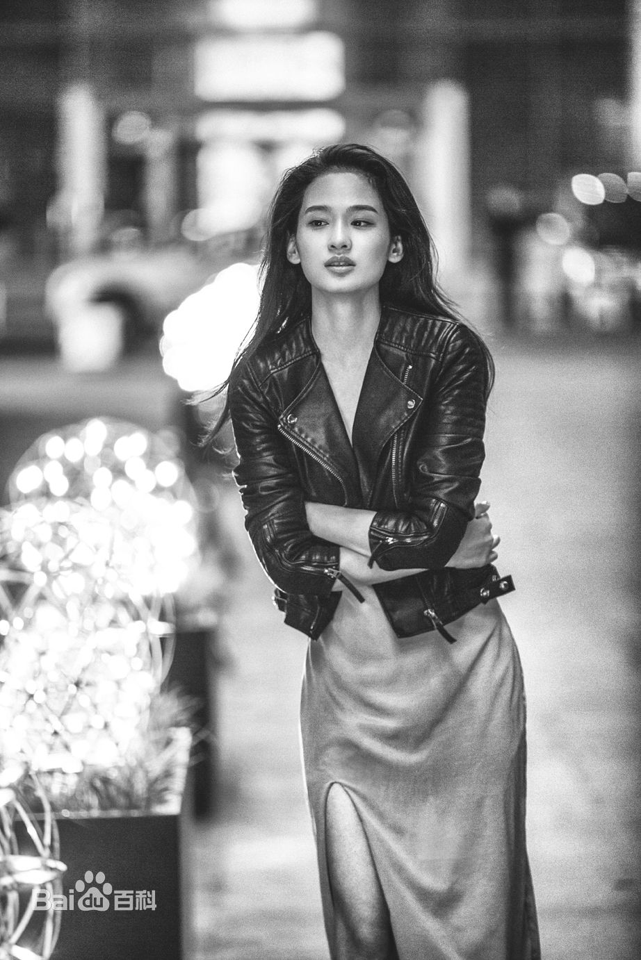 屈菁菁最新图集