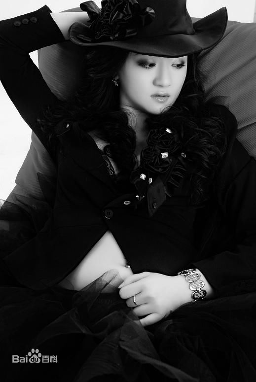 王紫卉演员 前后照片