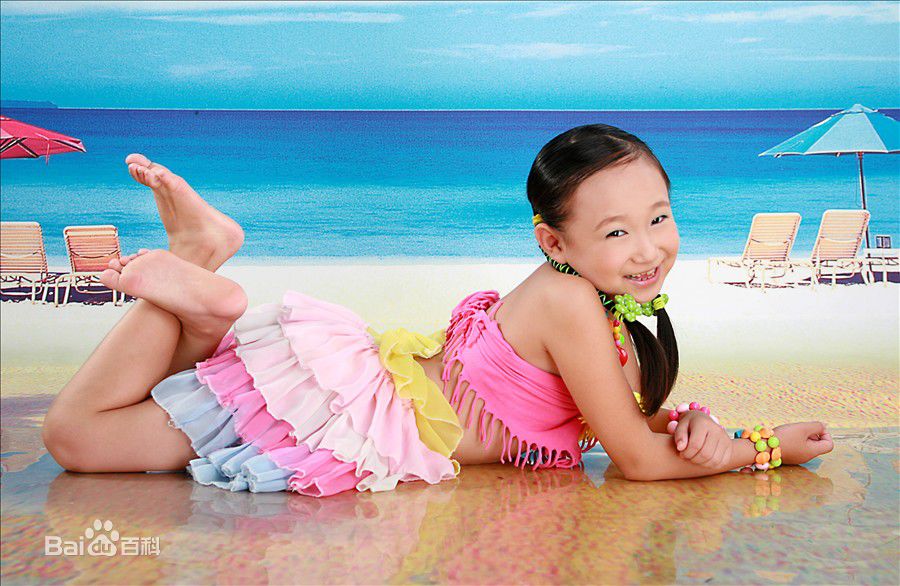 王馨(Kala)生活照生活照相册