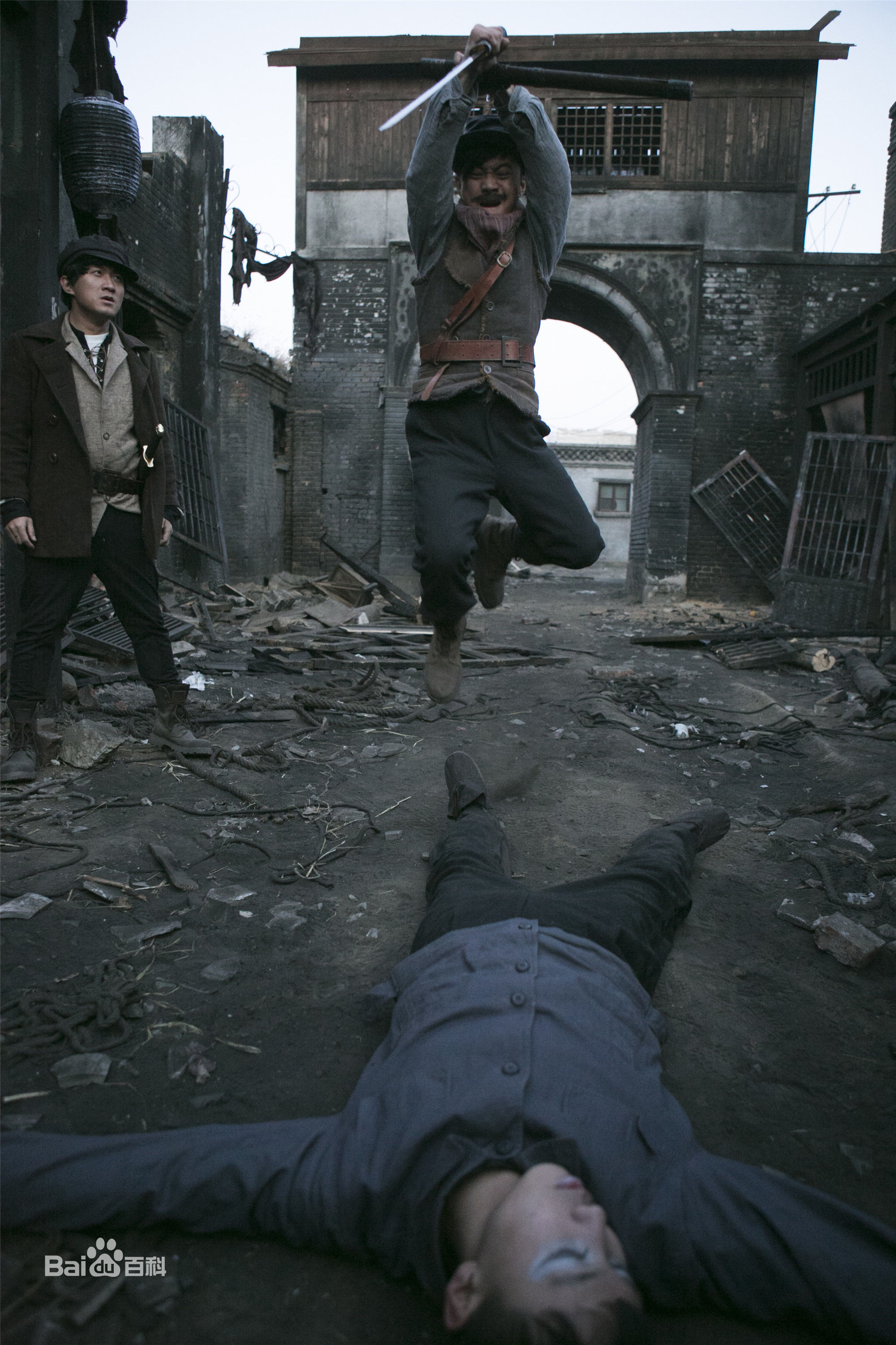 张燕峰微博照片前后照片