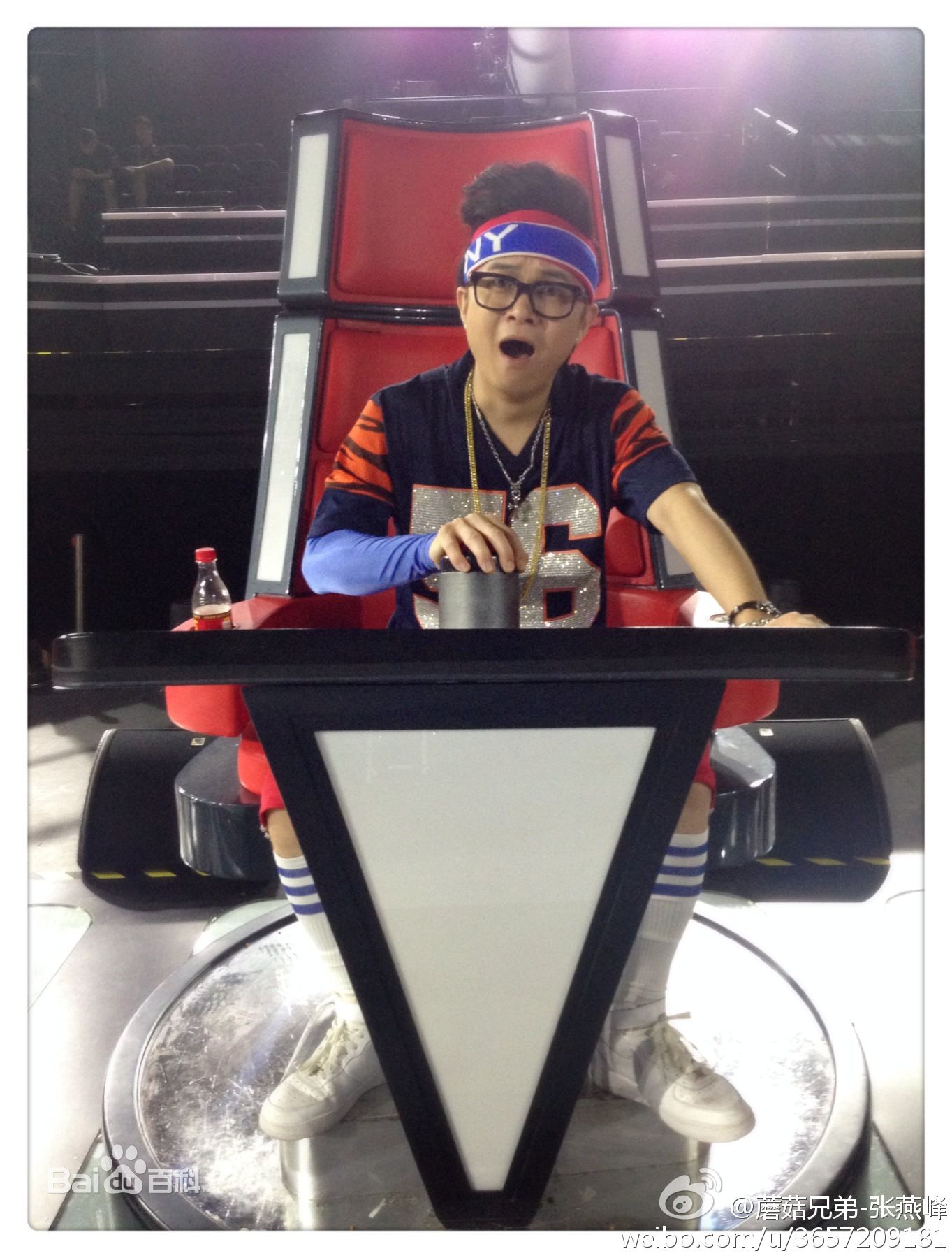 张燕峰微博照片前后照片