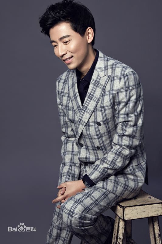 高清王翰涛性感图片