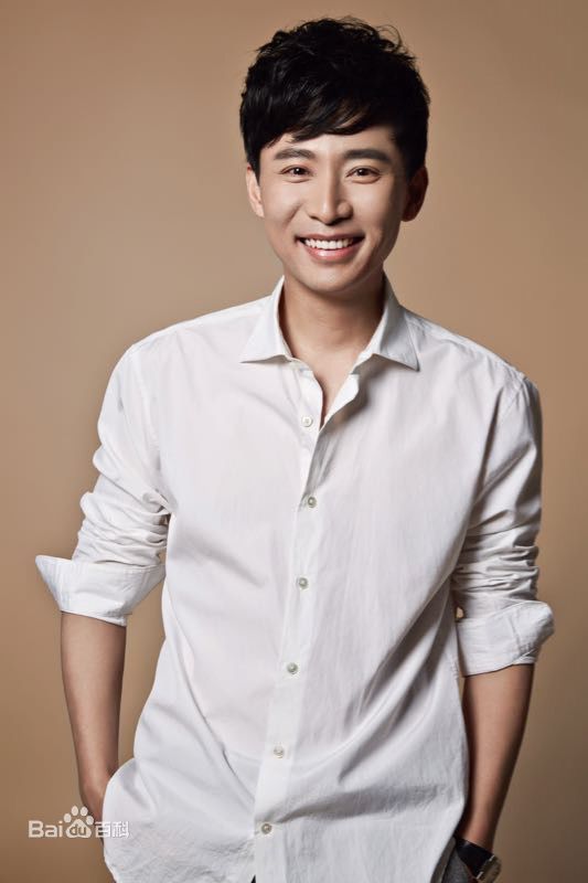 高清王翰涛性感图片