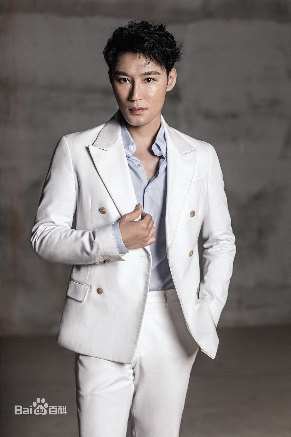 高清高凯元图片