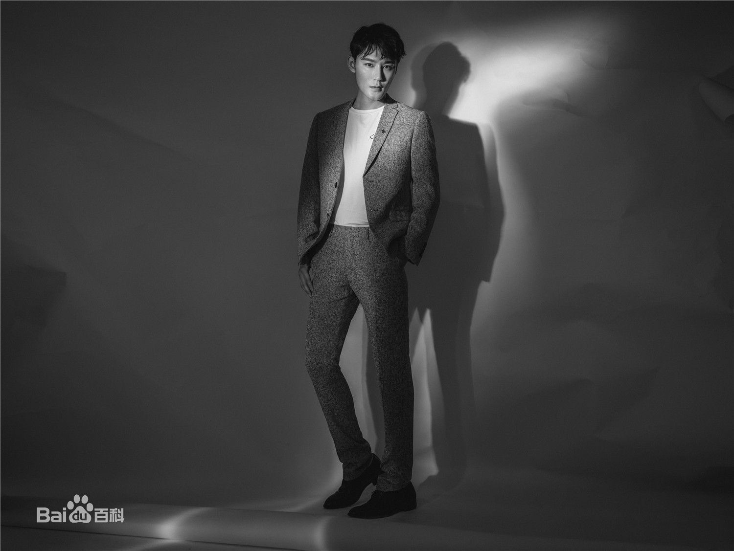 高清高凯元图片