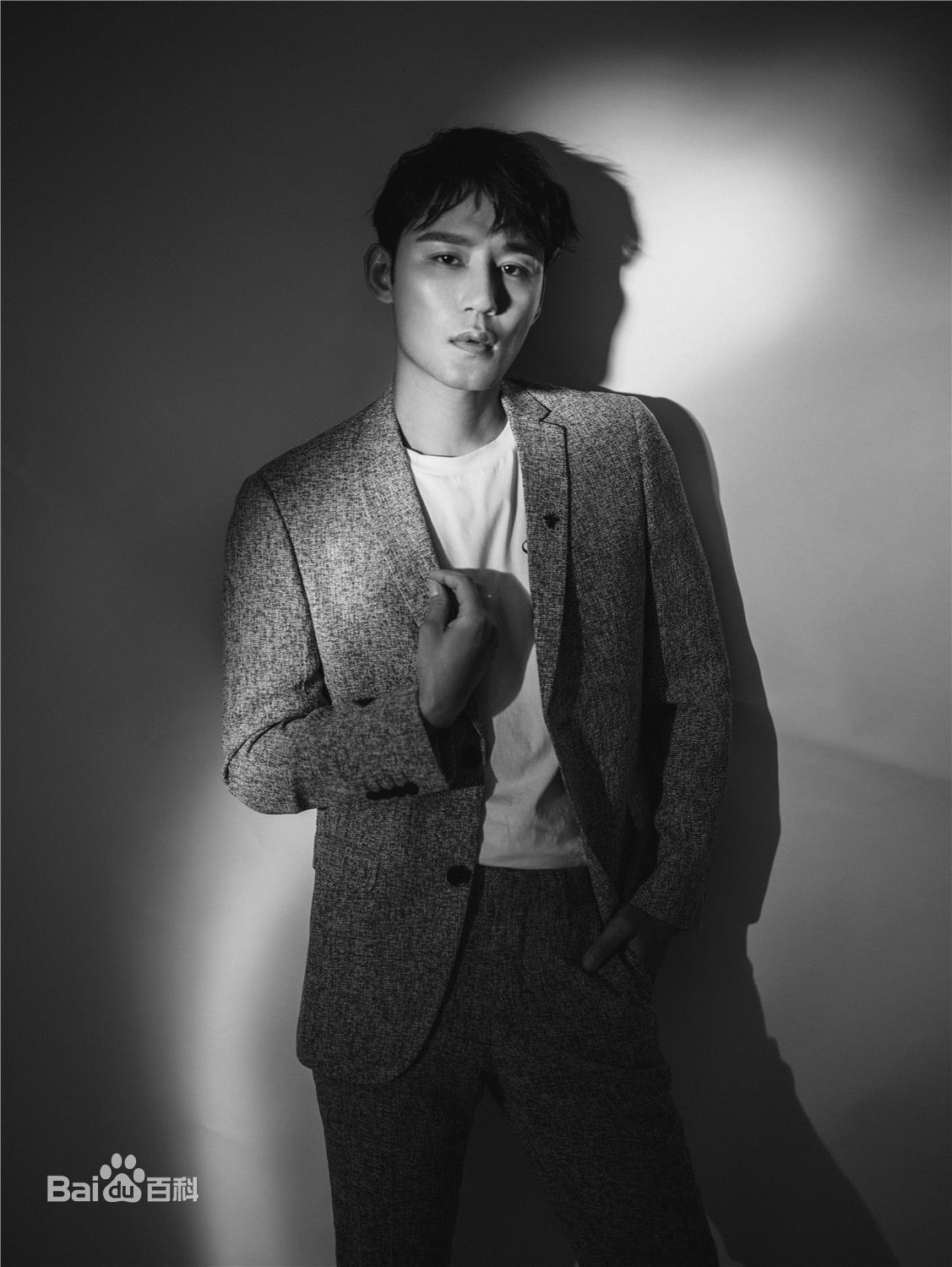 高清高凯元图片