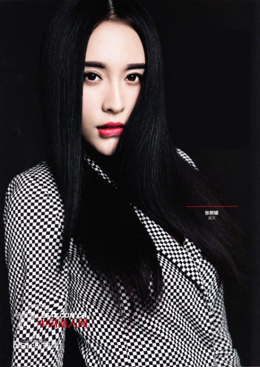 最新尤靖茹(Una)性感图片