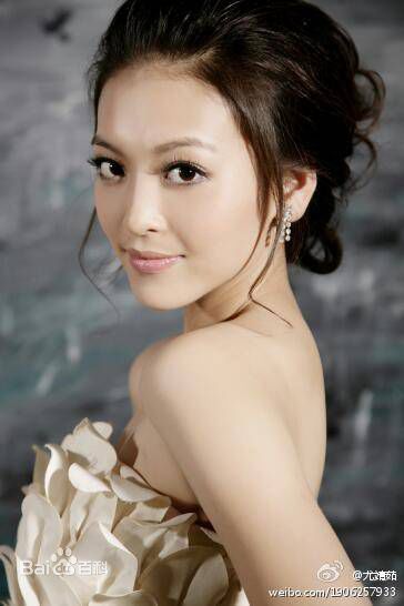 最新尤靖茹(Una)性感图片