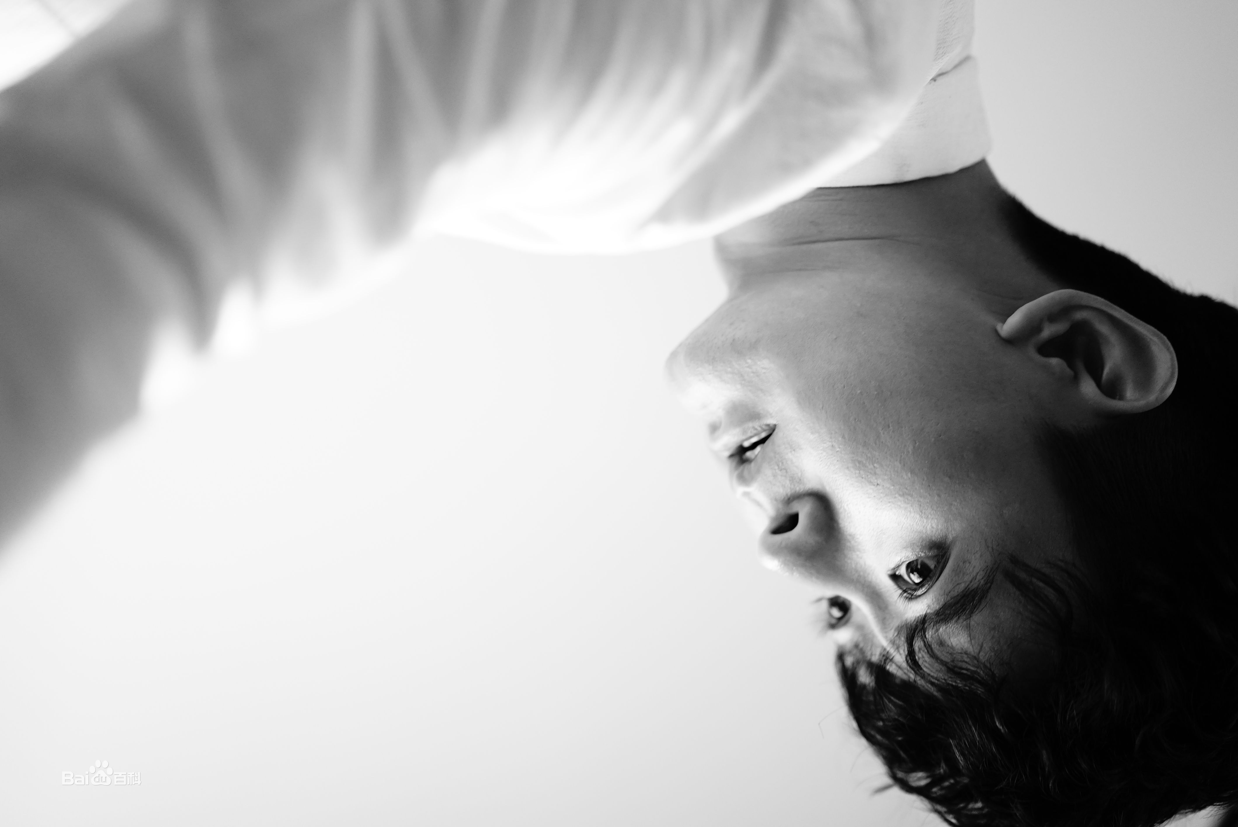 杨铮《刀锋下的替身》最全剧照