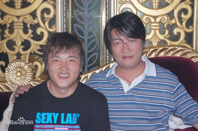 韩冰一些合影性感图片图集