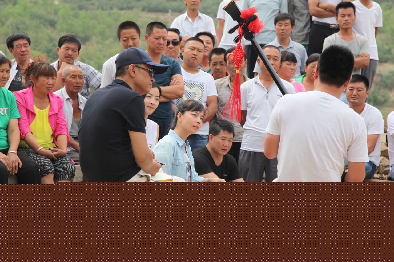 王二妮陕北采风图片图册