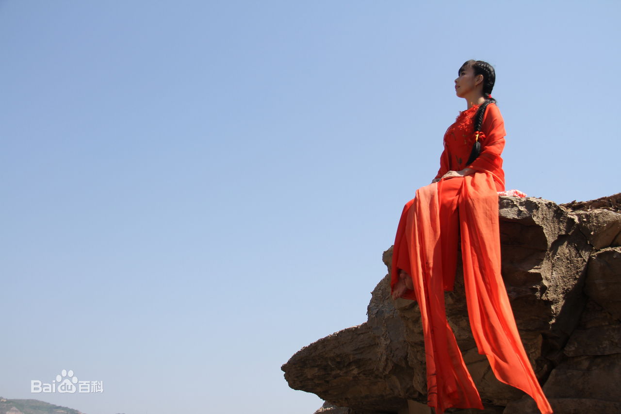 王二妮参演MV壁纸壁纸