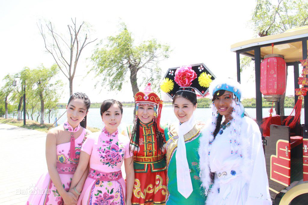 王二妮端午乐三天壁纸壁纸