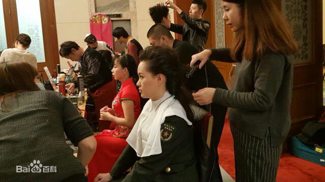 王二妮文代会壁纸壁纸