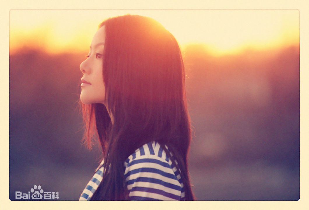 湛雅书生活照性感图片图集