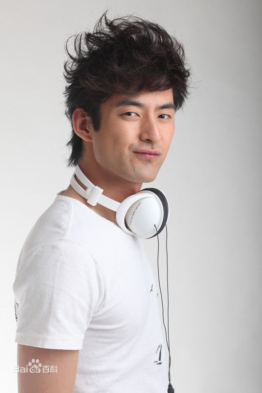 娄淇(Rocky)高清图册