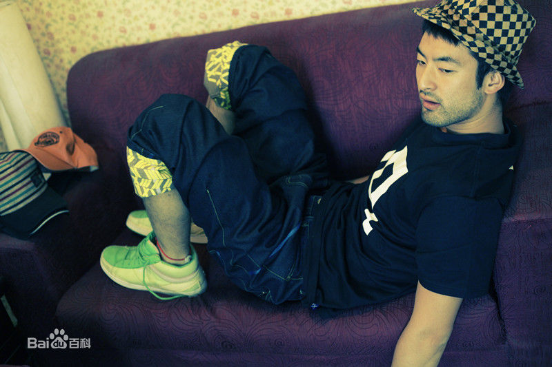 娄淇(Rocky)高清图册