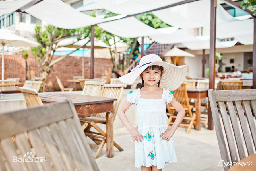 谢语恩(Lucia)最新乐乐壁纸