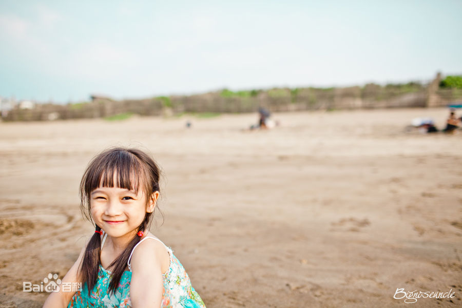 谢语恩(Lucia)最新乐乐壁纸