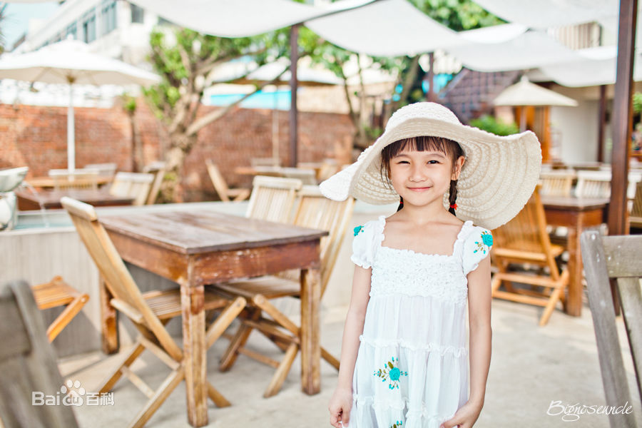 谢语恩(Lucia)最新乐乐壁纸