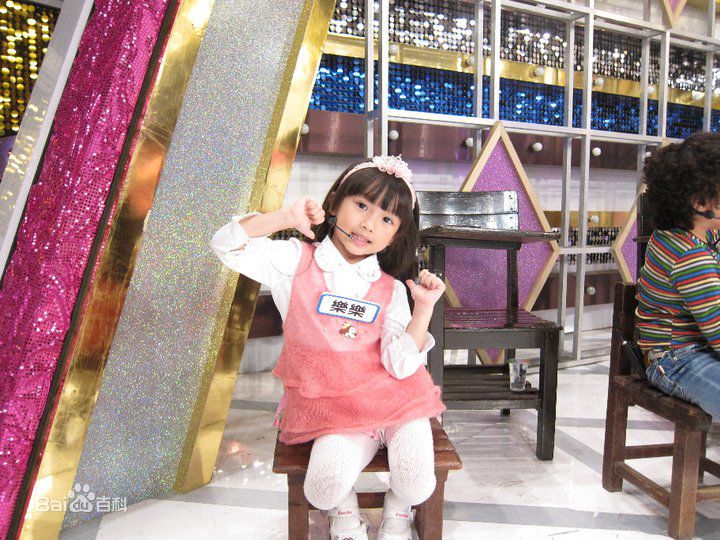 谢语恩(Lucia)录制综艺大国民前后照片