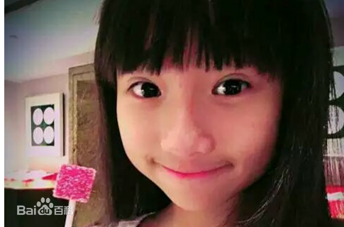 最优质谢语恩(Lucia)生活照