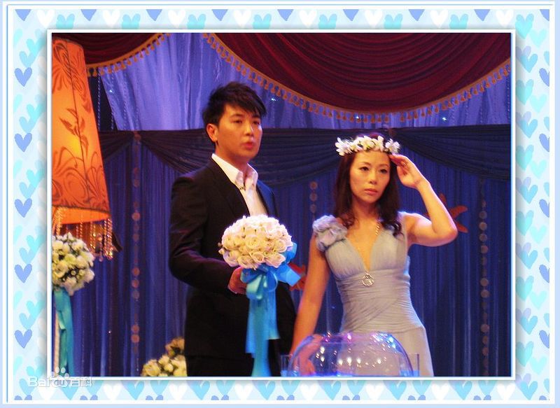 何珈好结婚照性感图片图集