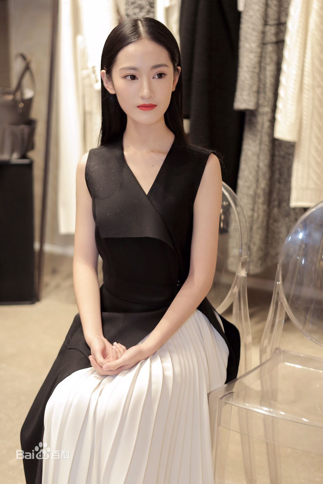 黄诗佳(Huang Shijia)活动照素颜照壁纸