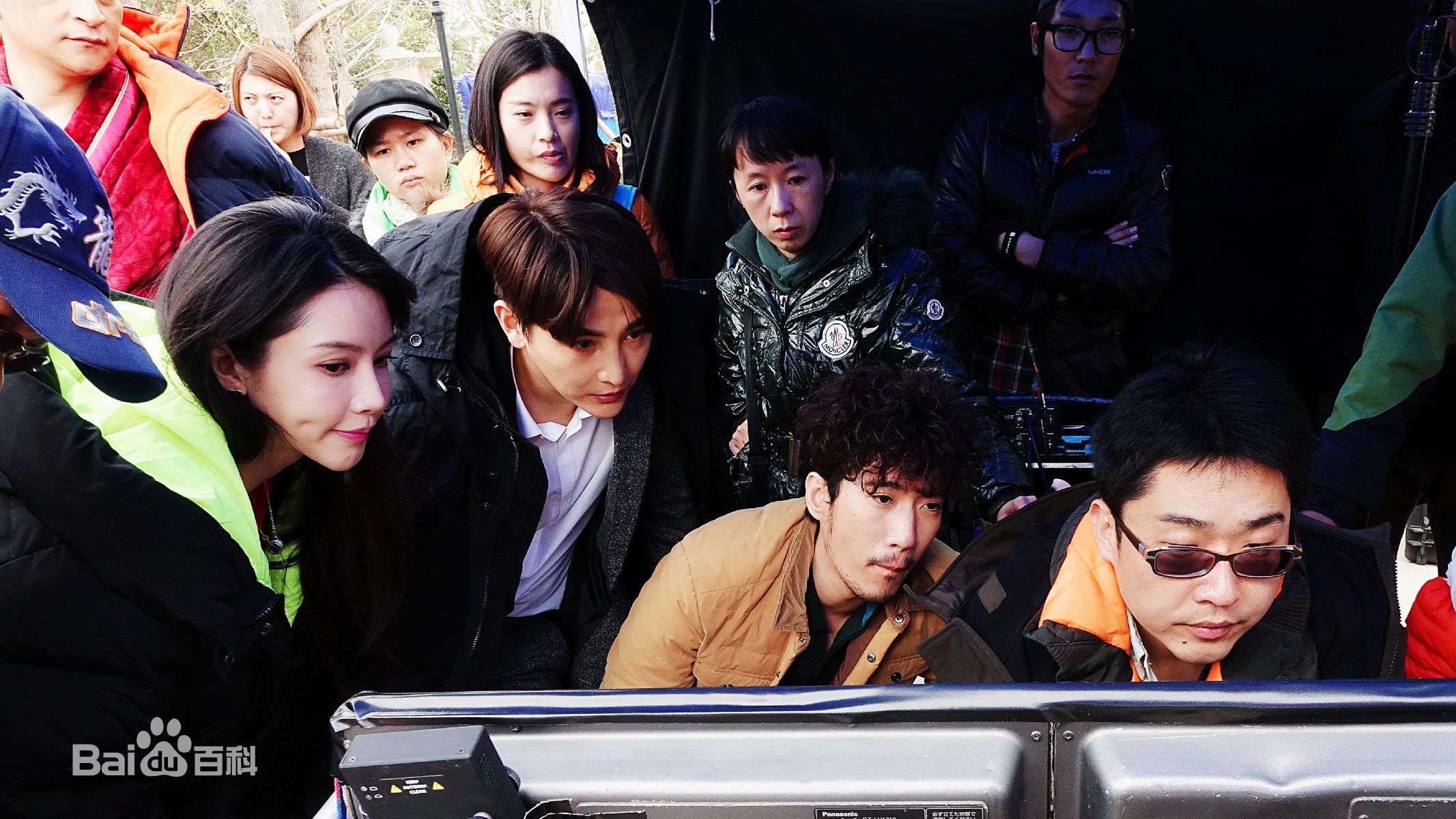 侯亮人物照图册