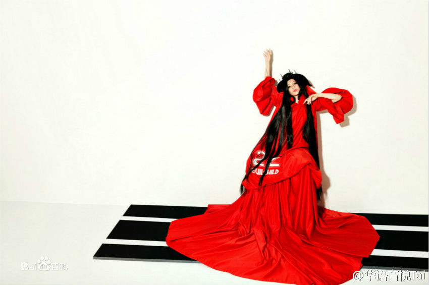 李斯丹妮(Dany Lee)歌曲宣传照性感图片壁纸