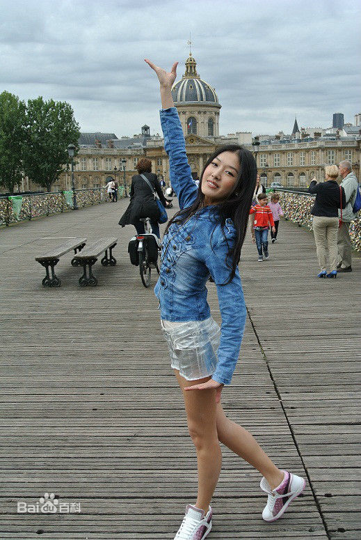 王双(Simona)双双 生活照前后照片