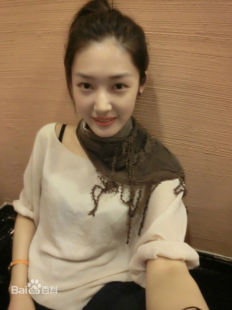 王双(Simona)双双 生活照前后照片