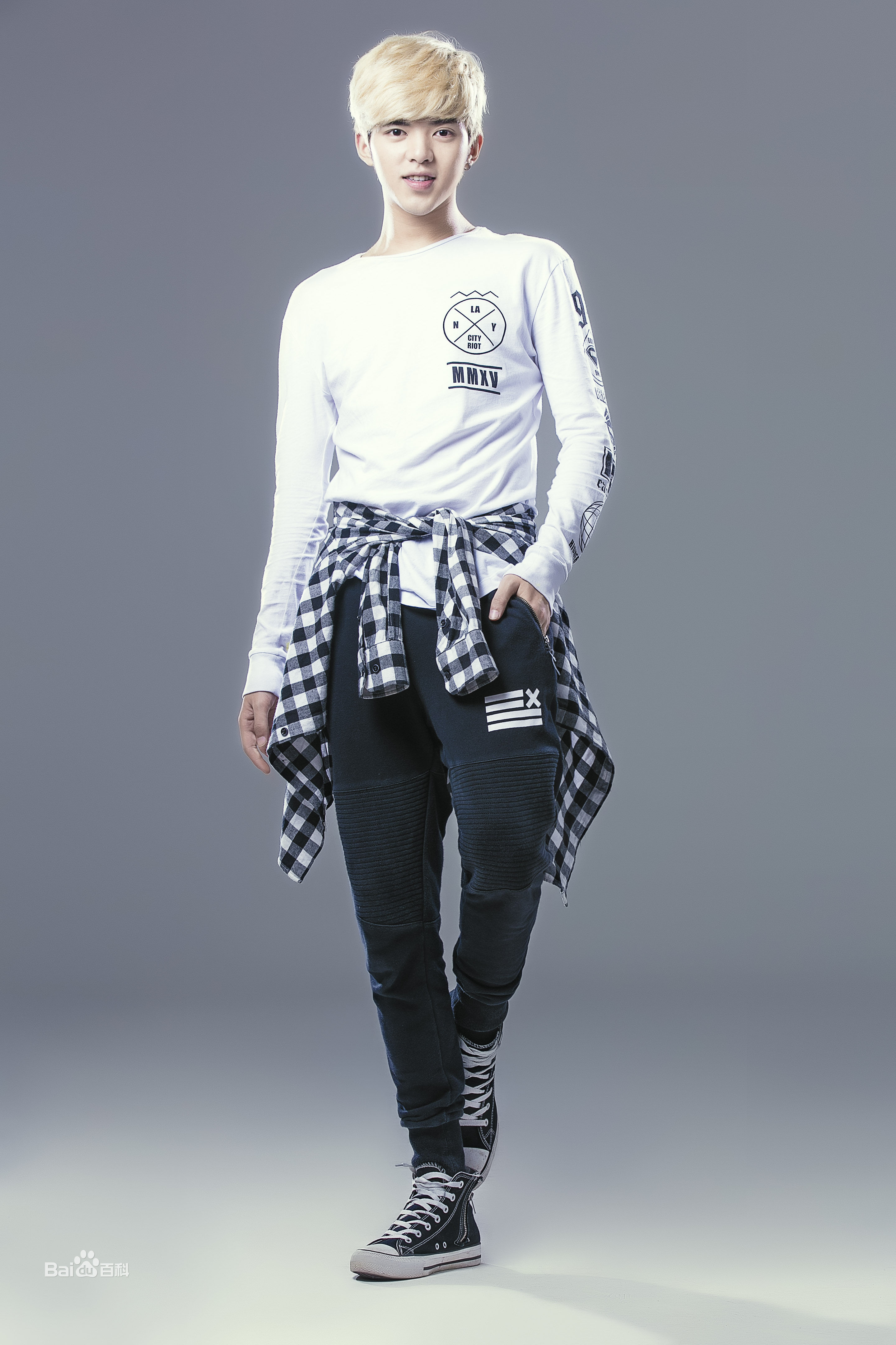 俊杰(VO)最优质个人相册